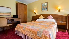 Tropikana Park Zagorodny`j kompleks: Люкс 2-местный 2-этажный  - photo 50