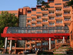 Zarya(GKNPCz im.Xrunicheva) Pansionat s lecheniem: Внешний вид - photo 8