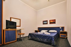 Rus` otel` ( Veseloe) Otel`: Стандартный 2-местный с балконом - photo 1