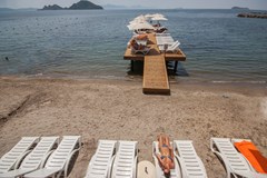 Dragut Point North Hotel: Beach - photo 5
