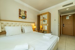 Dragut Point North Hotel: Room - photo 14