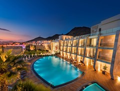 Swissotel Bodrum Beach Resort: Pool - photo 4