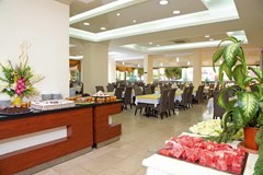 Akbulut & Spa: Restaurant - photo 8
