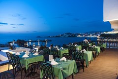 Le Bleu Hotel & Resort: Restaurant - photo 39