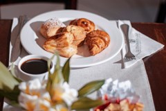 Le Peninsula Bay Beach Resort & Spa: Restaurant - photo 29