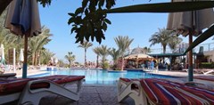 Bella Vista Resort: Pool - photo 1