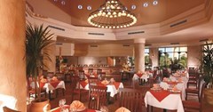 Charmillion Aqua Park : Restaurant - photo 12