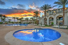 Stella Di Mare Beach Hotel: Pool - photo 2