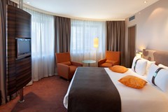 Holiday Inn Almaty: Room SUITE DELUXE - photo 21