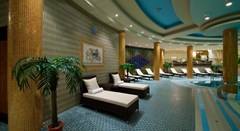 Royal Tulip Almaty: Pool - photo 3