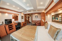 Uyut Hotel Almaty: Room - photo 8
