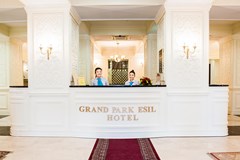 Grand Park Esil: Lobby - photo 13