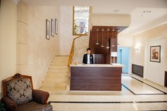 Goldman Empire: Lobby - photo 21