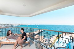 Sunrise Holidays Resort: Master Suite - photo 33