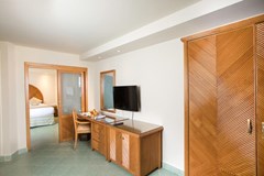 Sunrise Holidays Resort: Mega Room - photo 24