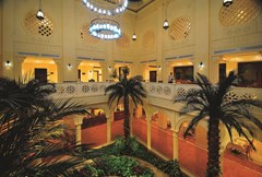 Baron Palms Resort - photo 2