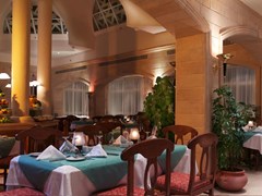 Melton Beach Resort - photo 2