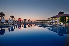 Crystal Flora Beach Resort: Pool - photo 10