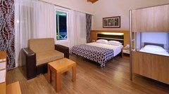 Crystal Flora Beach Resort: Room DOUBLE BUNK BED - photo 22