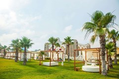 Cesars Temple Deluxe Hotel - photo 4