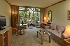 Gloria Verde Resort & Spa: Suite - photo 17