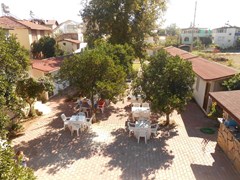 Ipsos Hotel: Территория отеля - photo 1