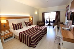 Pegasos Royal: Standard Sea View - photo 22