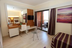 Pegasos Royal: Family Suite Sea View - photo 4
