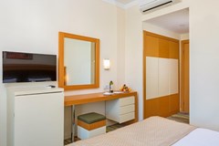 Forest Park Hotel - photo 10