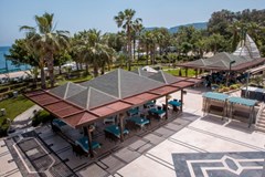 Lancora Beach Hotel: Территория отеля - photo 7