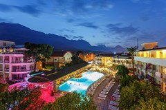 Tu Casa Gelidonya Hotel: Территория отеля - photo 1