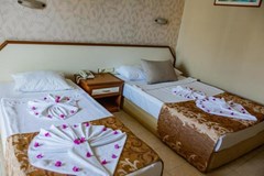 King As Hotel - photo 8