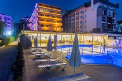 SMART Club Hotel Mirabell - photo 7