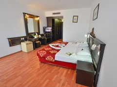 Cesars Resort Hotel Side: Номер в корпусе Анекс - photo 23
