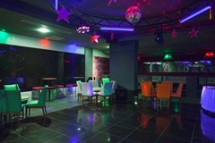 Diamond Beach Hotel & Spa: Дискотека - photo 2