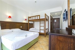 Oz Side Hotel - photo 2