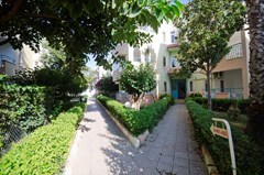 Park Side Hotel - photo 3