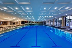 Delphin Deluxe: Крытый бассейн - photo 2