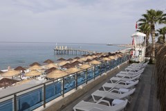 Holiday Park Resort Hotel - photo 4