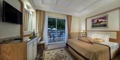 Amara Dolce Vita Luxury: Club Family Suite  - photo 78