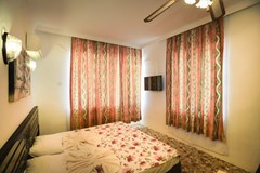 Oranj Ranch Hotel - photo 1