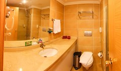 Del Mare Boutique Hotel: Ванная комната для Standard  - photo 10