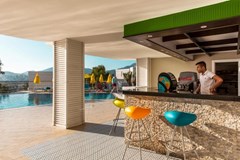 Riva Bodrum Resort: Бар у бассейна - photo 7