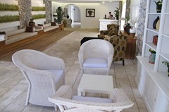 Casa Blanca Beach Hotel - photo 3
