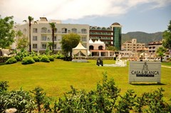 Casa Blanca Beach Hotel - photo 2