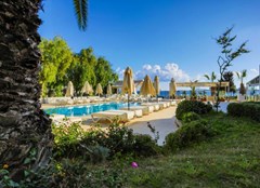 Dragut Point North: Территория отеля - photo 1