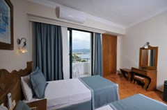 Class Beach Hotel - photo 8