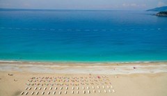 Belcekum Beach Hotel: Пляж отеля - photo 9