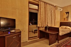 Royal Stone Houses: Room DOUBLE SINGLE USE WITH BALCONY - photo 49