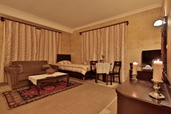 Royal Stone Houses: Room TRIPLE DELUXE - photo 62